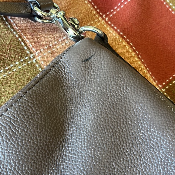 Kate spade bag. - Picture 4 of 10